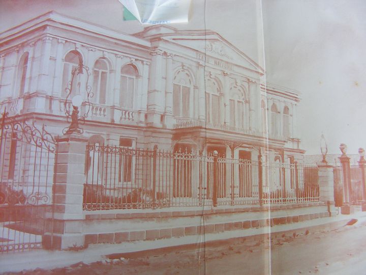 biblioteca 078 copy.jpg